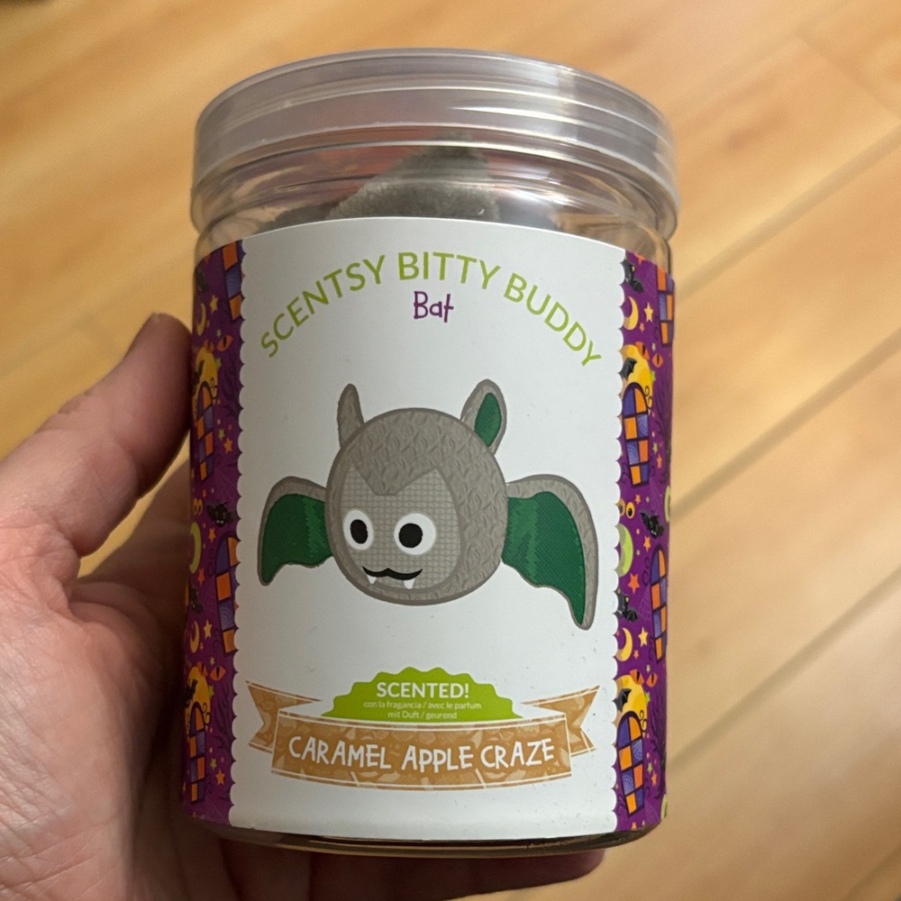 Scentsy Bitty Buddy Bat - Caramel Apple Craze